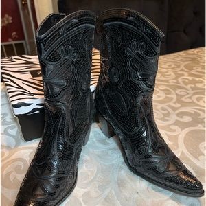 Helen Heart short black sequined Boots size 9
